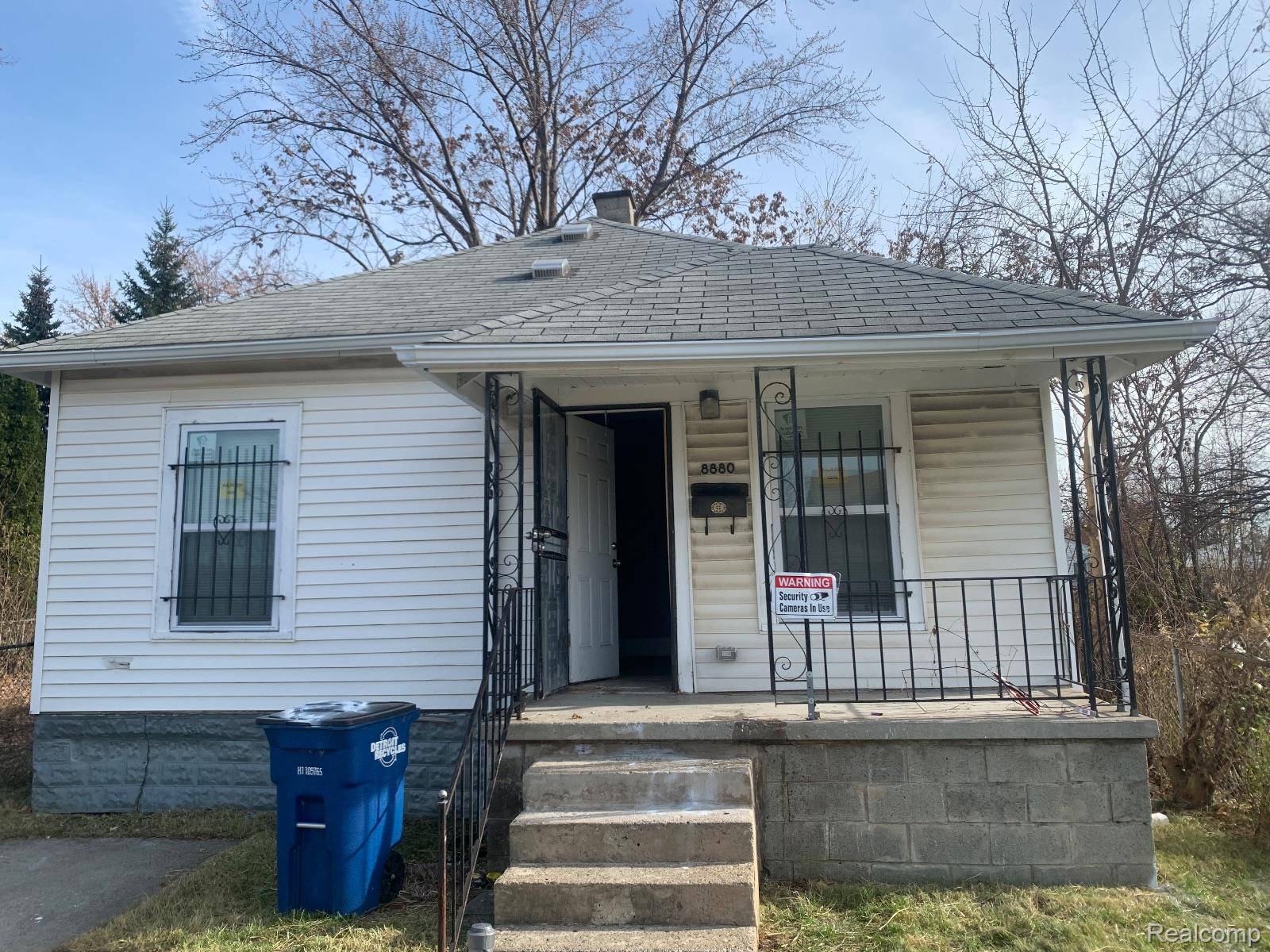 Detroit, MI 48204,8880 Bryden ST