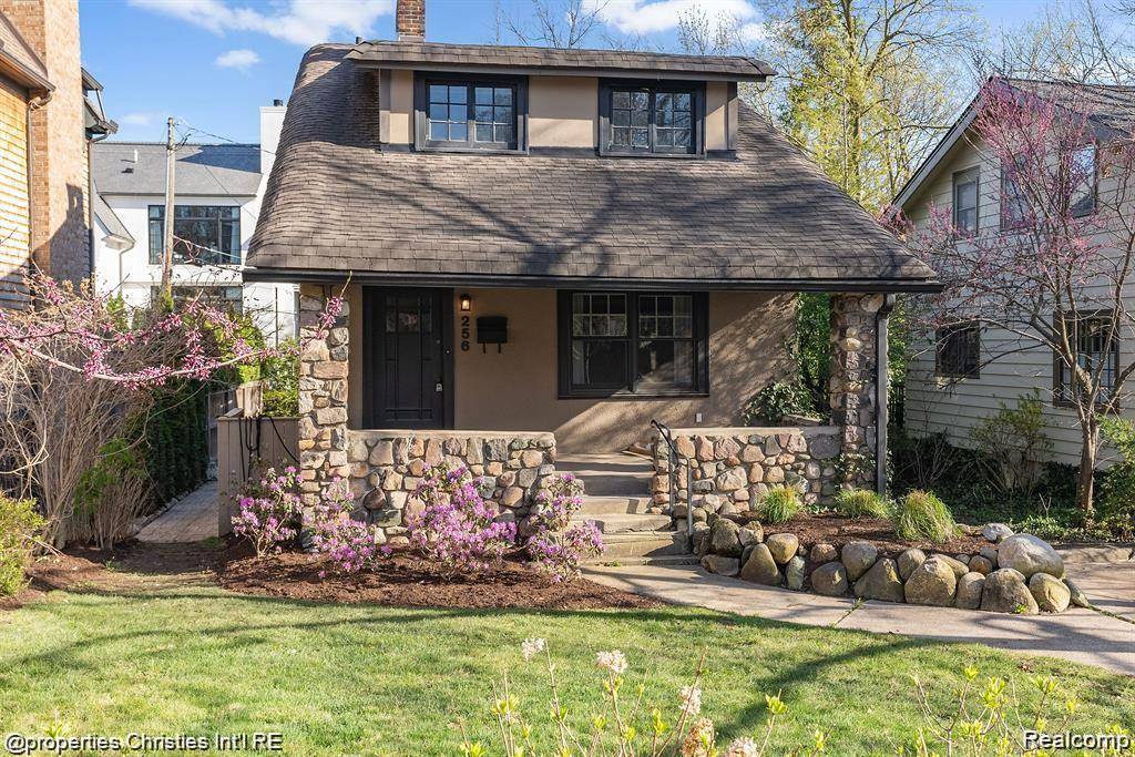 Birmingham, MI 48009,256 Ravine RD