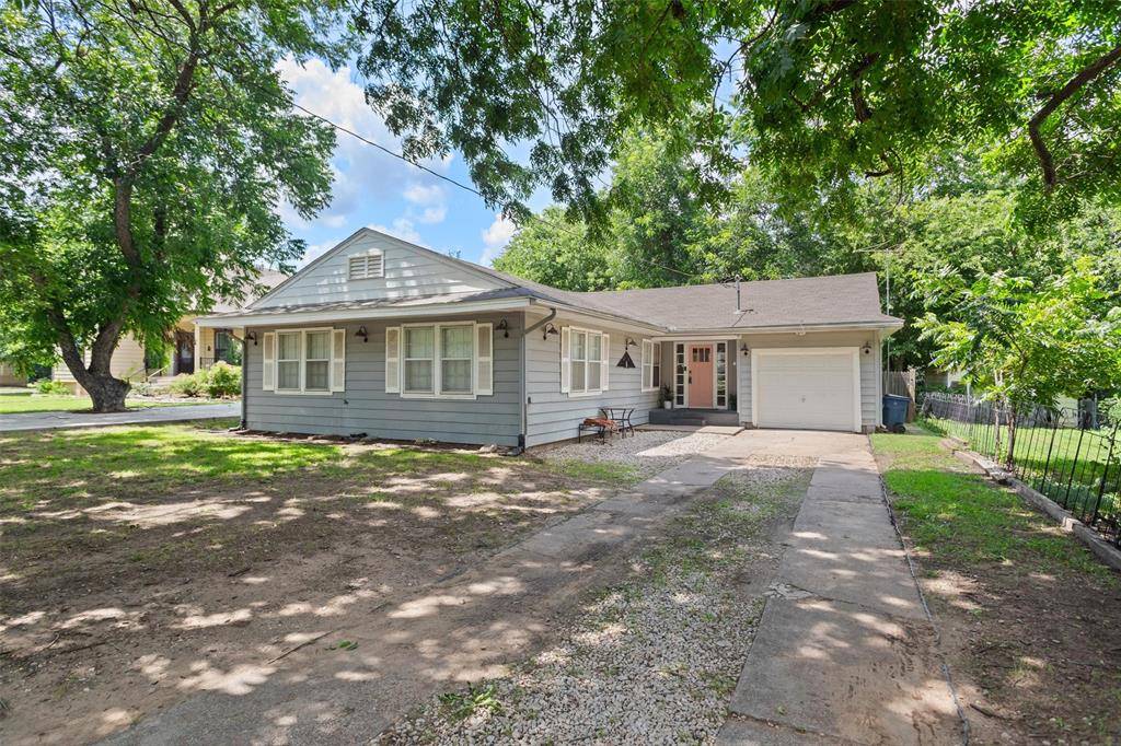 Granbury, TX 76048,414 W Doyle Street