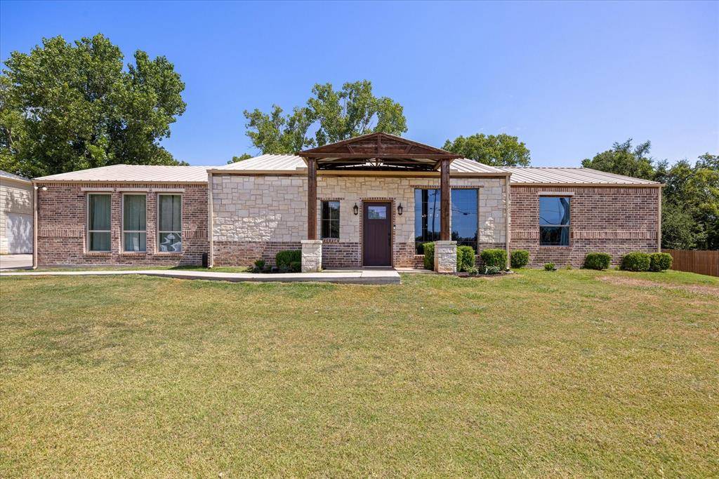 Granbury, TX 76049,3119 Bob White Drive