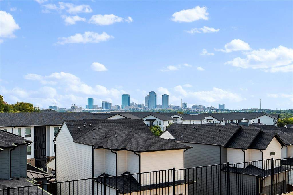 Fort Worth, TX 76111,2312 Scenic Bluff Drive