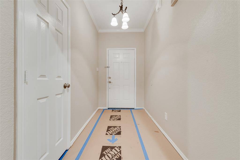 Azle, TX 76020,617 Madeline Court