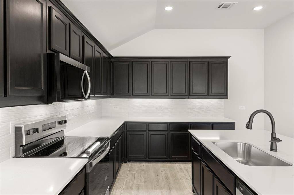 Aubrey, TX 76227,7704 Kingfisher Road