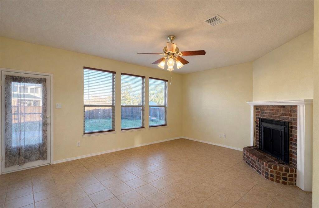 Mesquite, TX 75149,829 John Peter Way