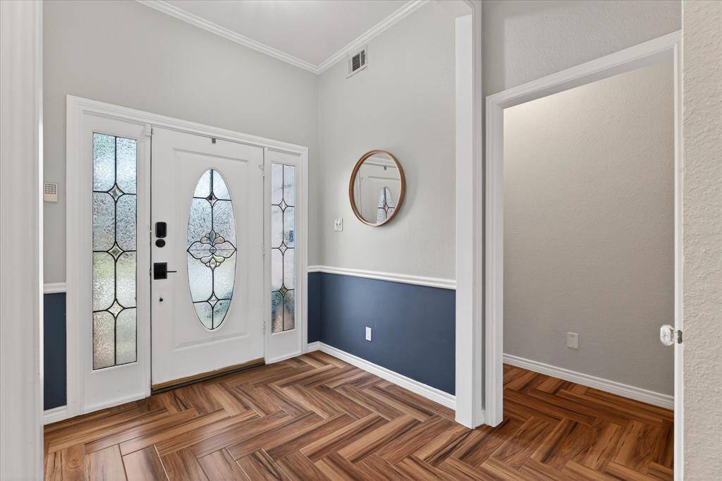 Plano, TX 75075,1401 Glastonbury Drive