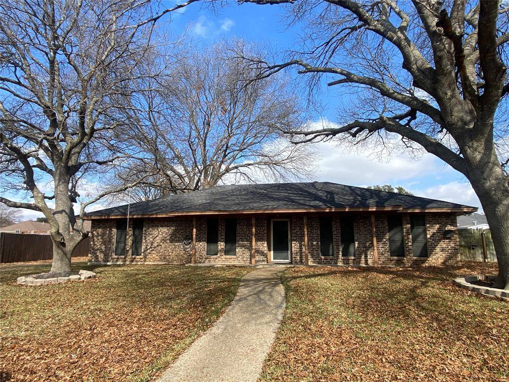 Duncanville, TX 75137,911 Cambridge Drive