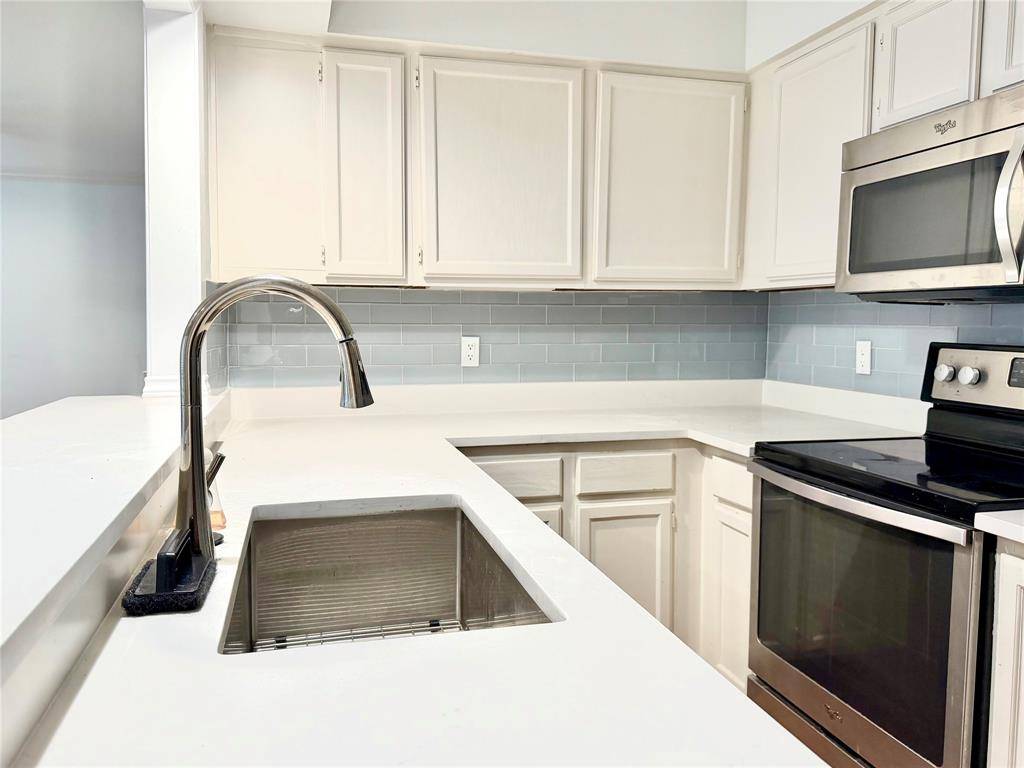 Dallas, TX 75219,4411 Gilbert Avenue #10