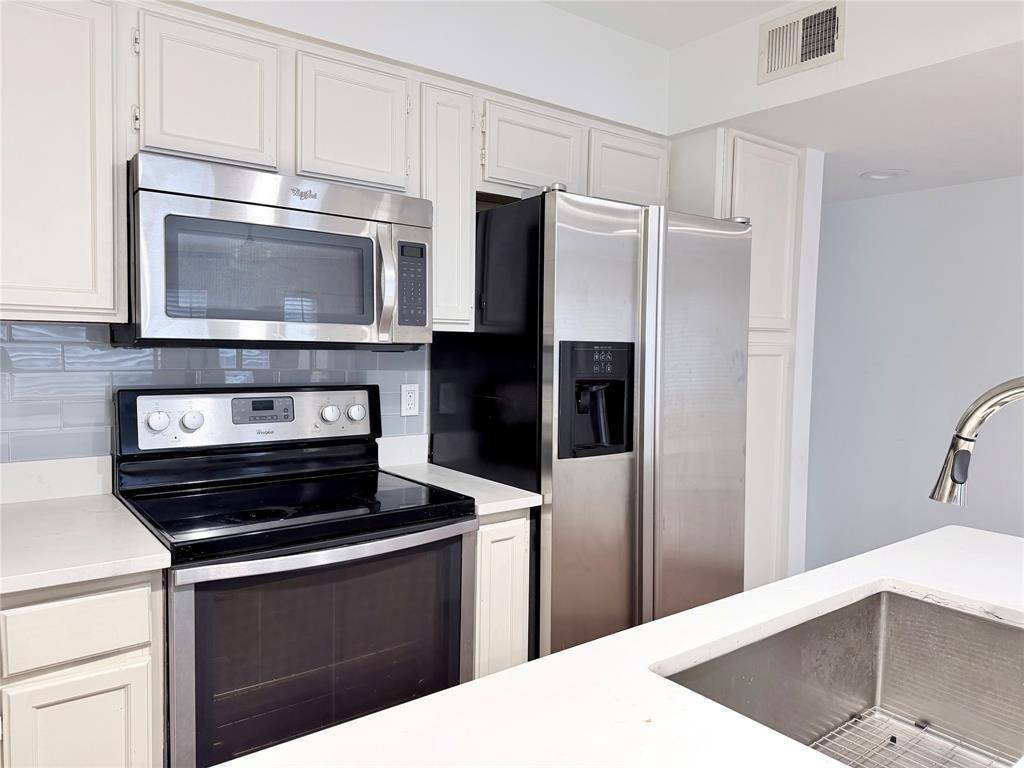 Dallas, TX 75219,4411 Gilbert Avenue #10