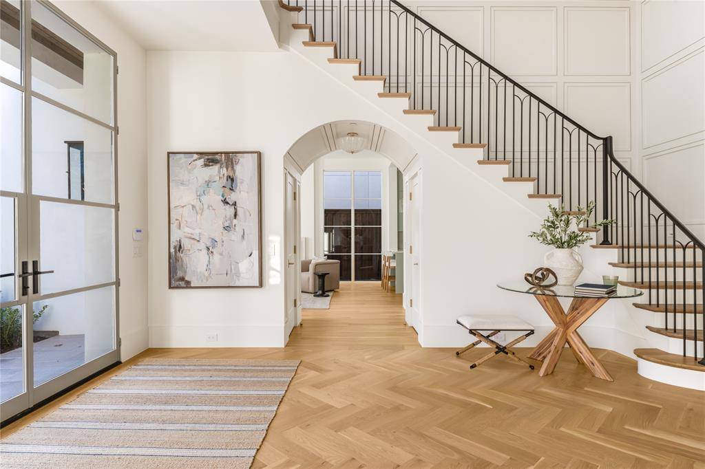 University Park, TX 75225,4024 Marquette Street