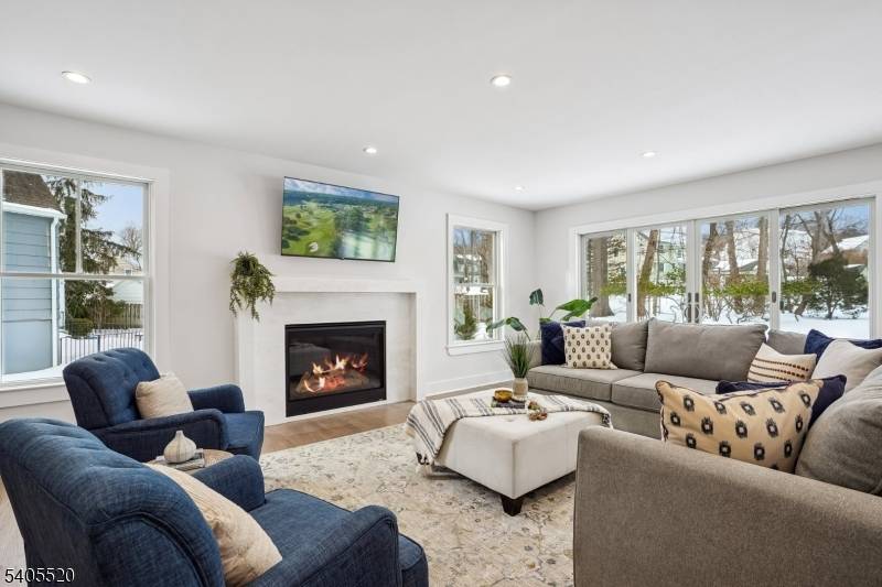 Millburn Twp., NJ 07041,23 Reeve Circle