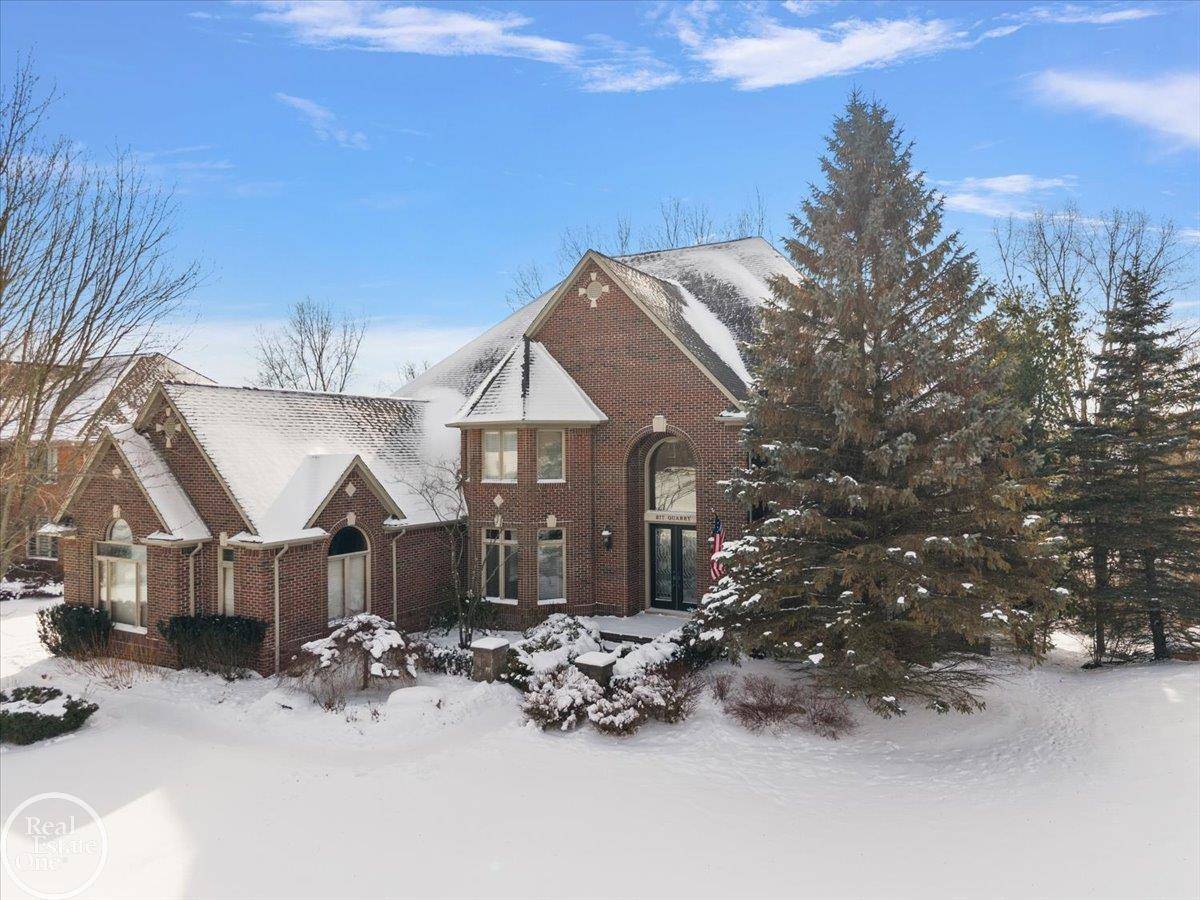 Rochester Hills, MI 48306,877 Quarry DR