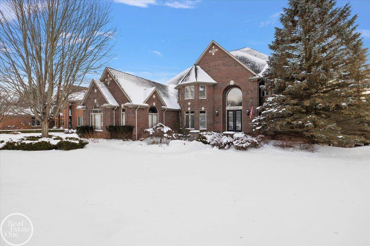 Rochester Hills, MI 48306,877 Quarry DR