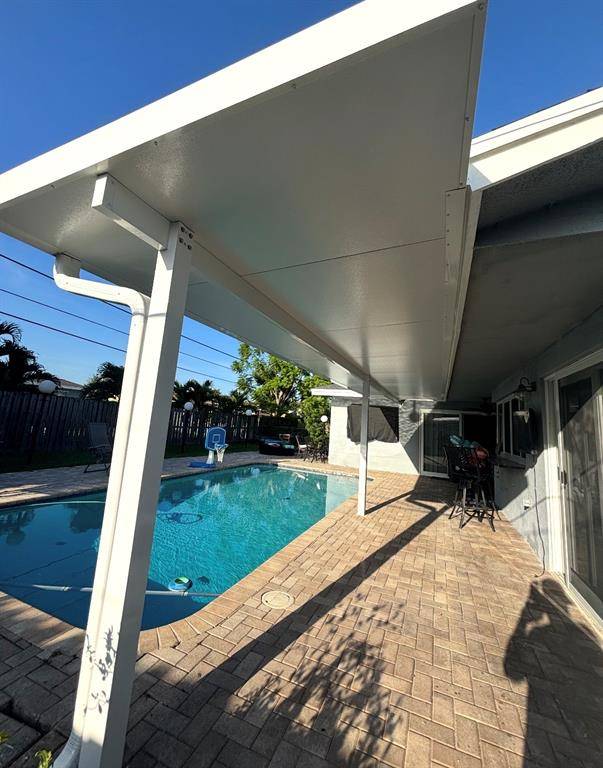 Sunrise, FL 33322,8337 NW 25th Ct