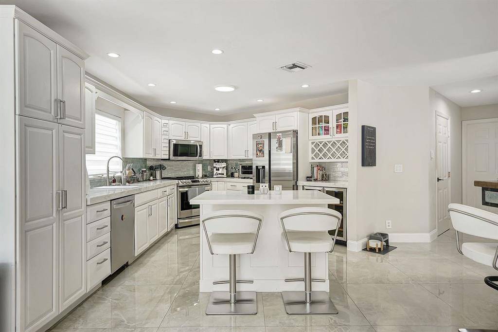 Parkland, FL 33067,6260 NW 58th Way