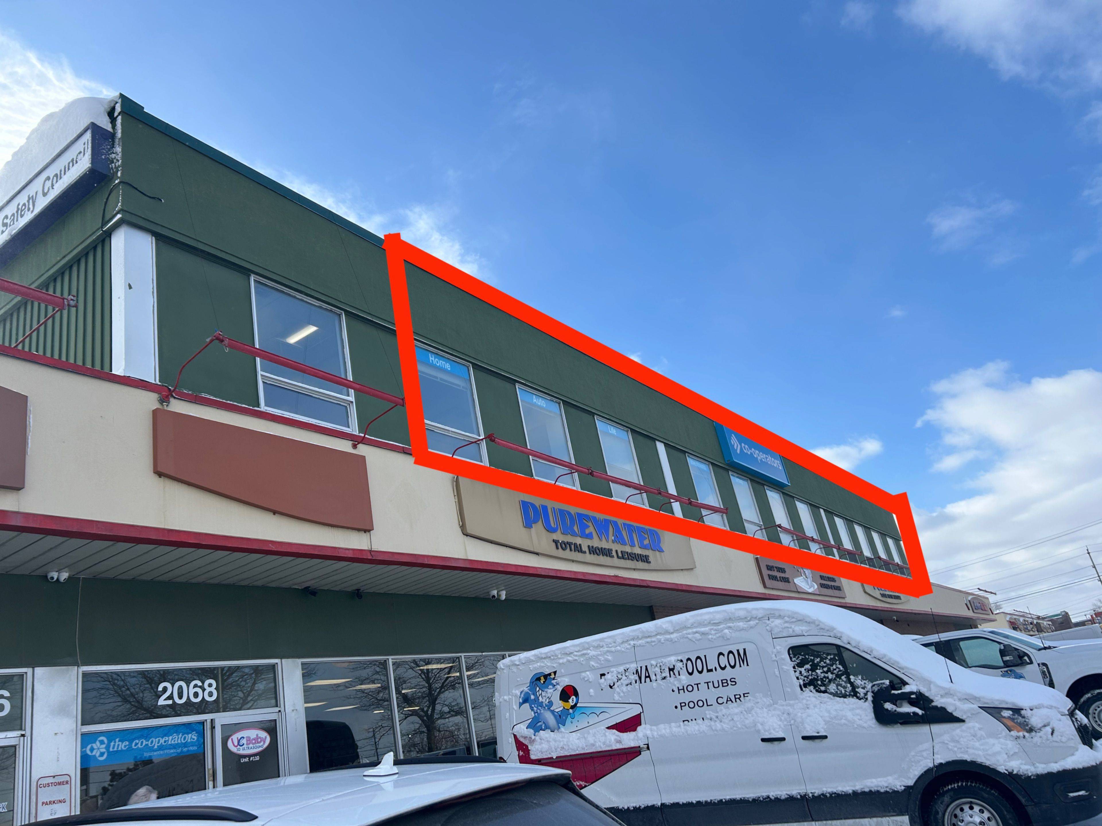 2068 Robertson RD #201, Bells Corners And South To Fallowfield, ON K2H 5Y8