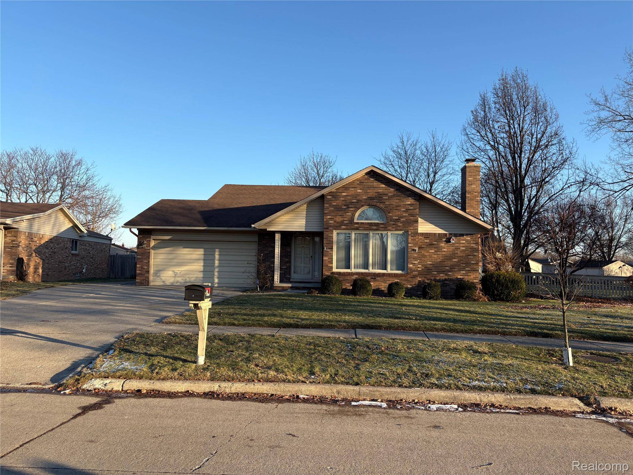 Clinton Township, MI 48038,15542 Frederick DR