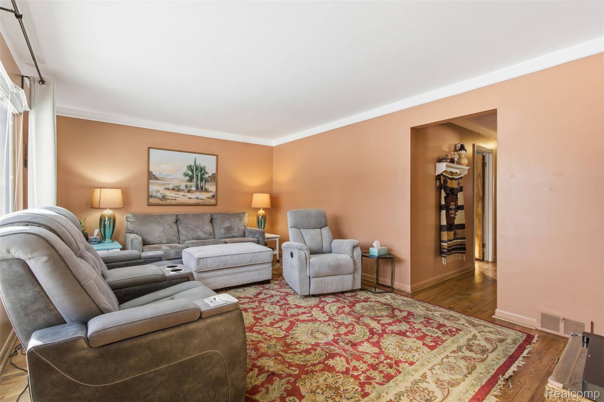 Redford, MI 48240,18527 Gaylord