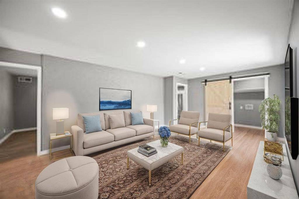 Dallas, TX 75227,2215 Mack Lane