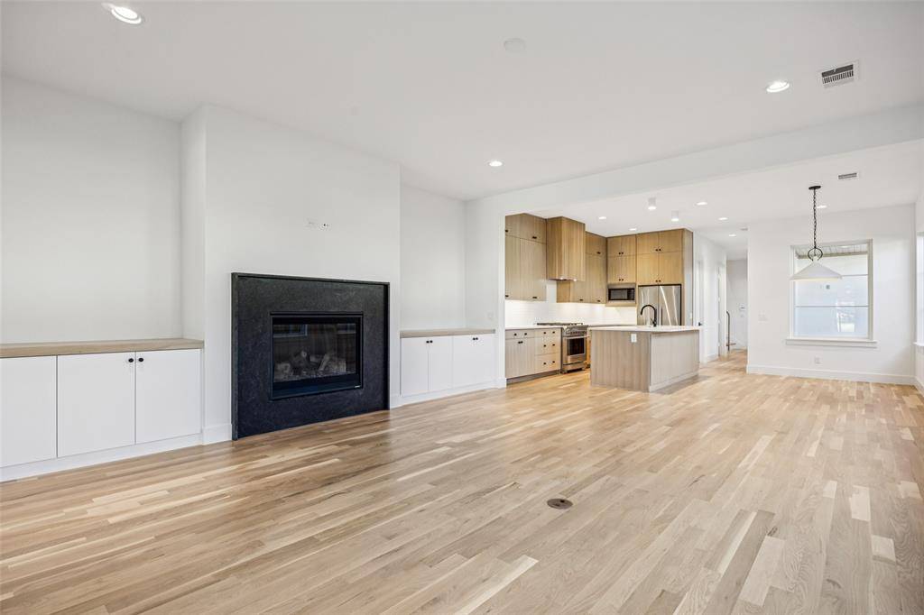 Dallas, TX 75206,5600 Ellsworth Avenue