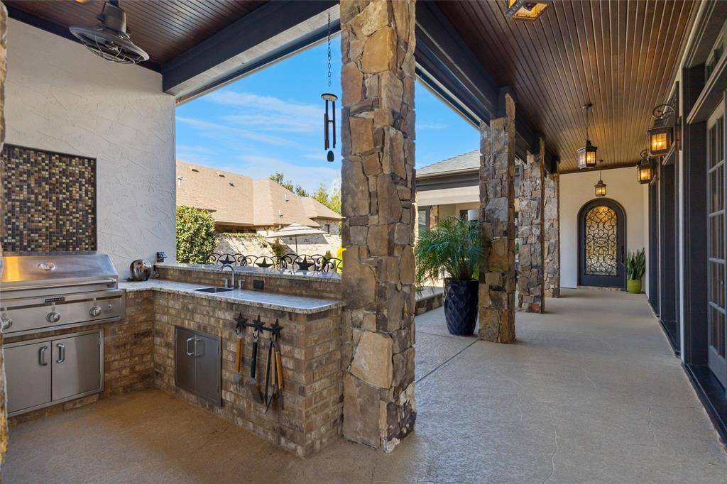 Keller, TX 76248,2825 Cotswold Court