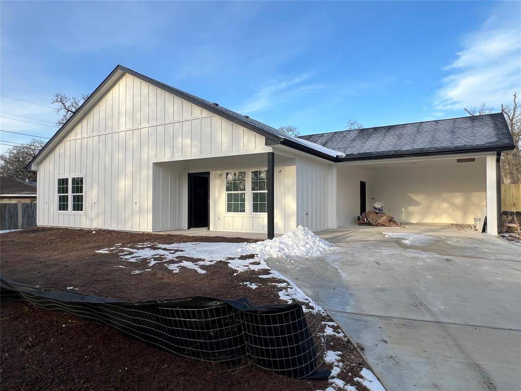 Waco, TX 76705,1813 Post Oak Drive