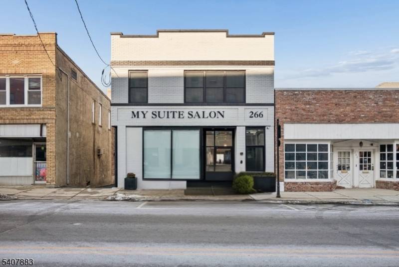 Springfield Twp., NJ 07081,266 Morris Avenue #2