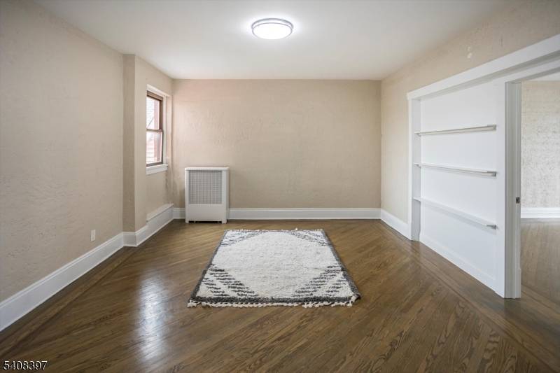 Boonton Town, NJ 07005,204 Church St #4D