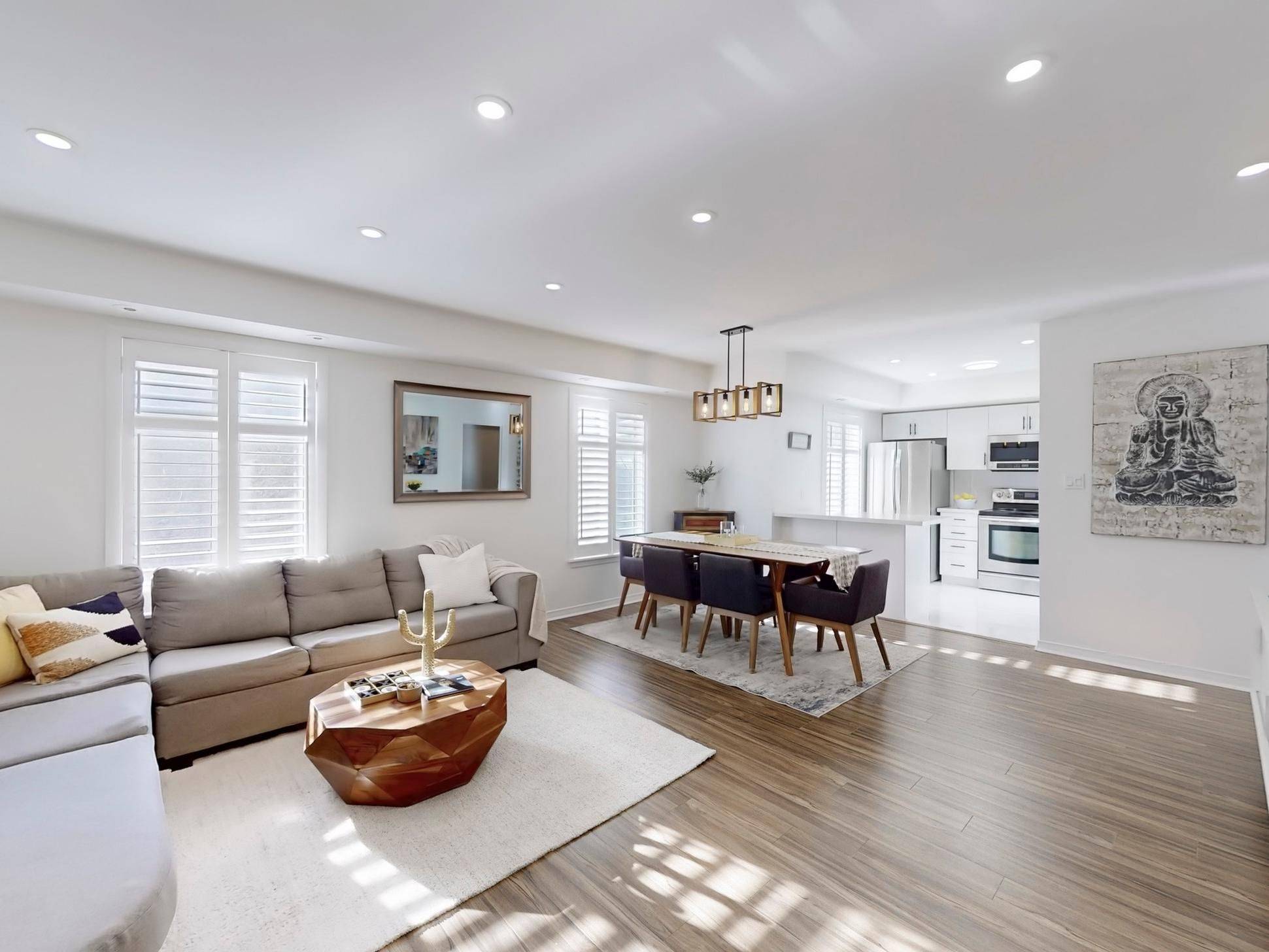 Toronto C01, ON M6K 3P4,21 Pirandello ST #1234