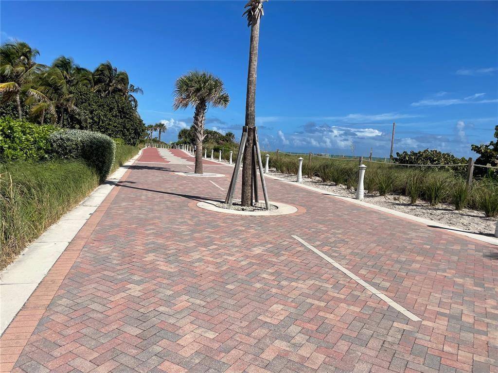 Miami Beach, FL 33140,5005 Collins Ave #1210