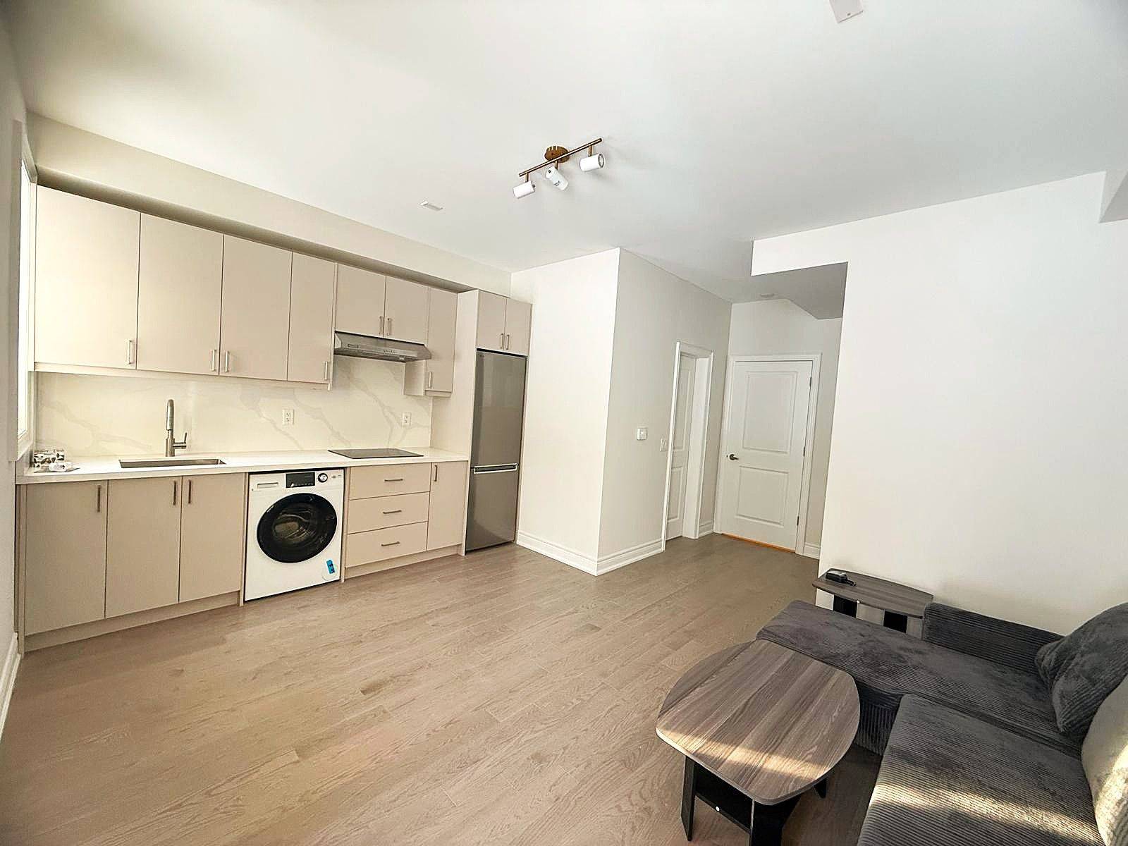 Vaughan, ON L4H 0Y6,45 Donnacona DR #Main Flr