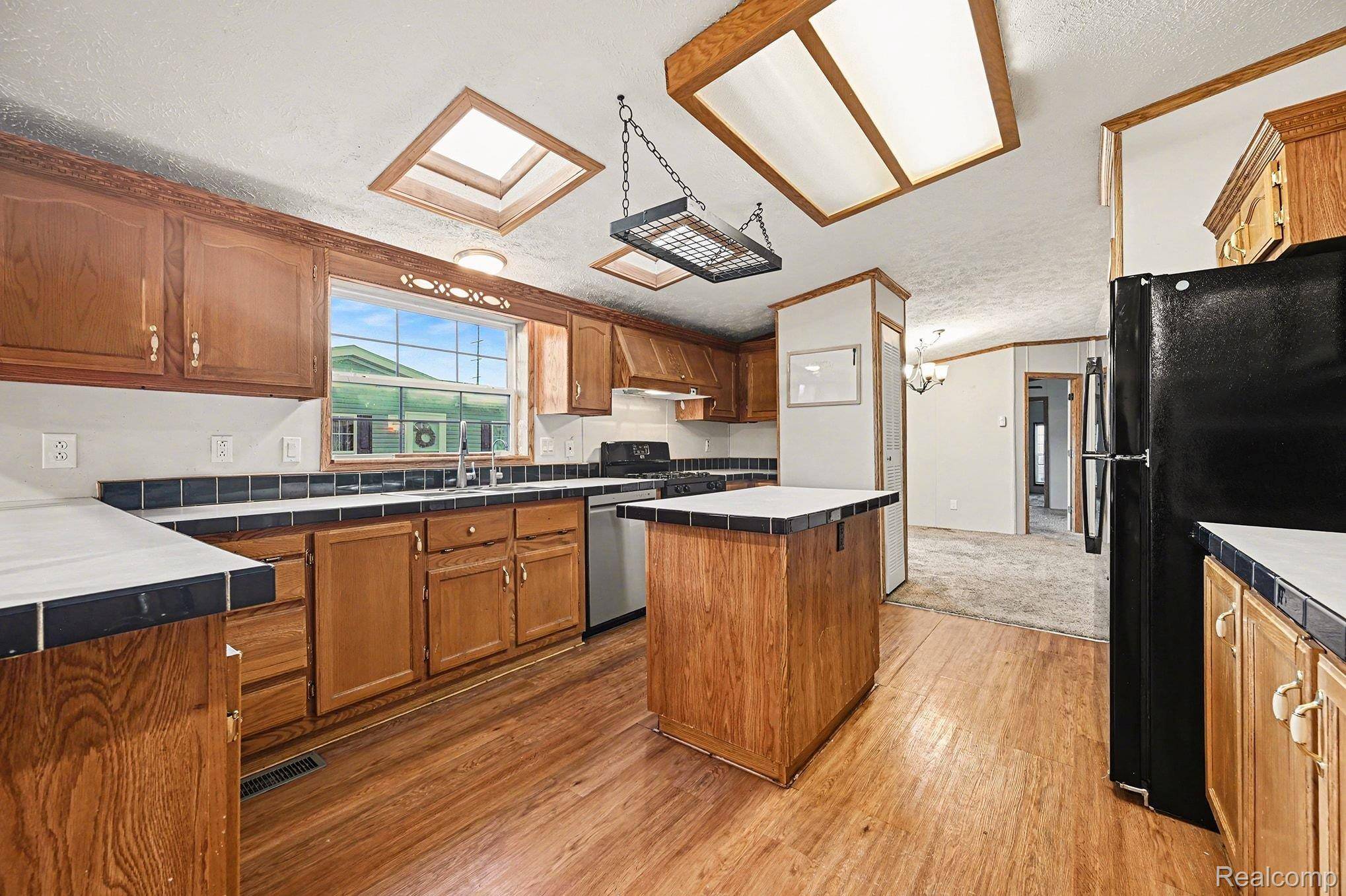 Northville, MI 48167,9261 Fairview DR