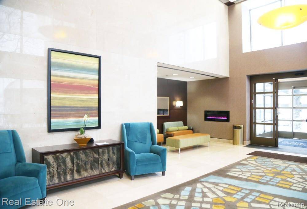 Detroit, MI 48226,1001 W Jefferson AVE #300/16F