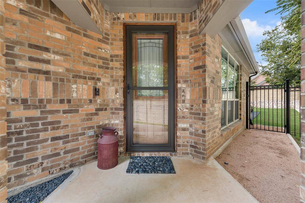 Fort Worth, TX 76116,4900 Dacy Lane