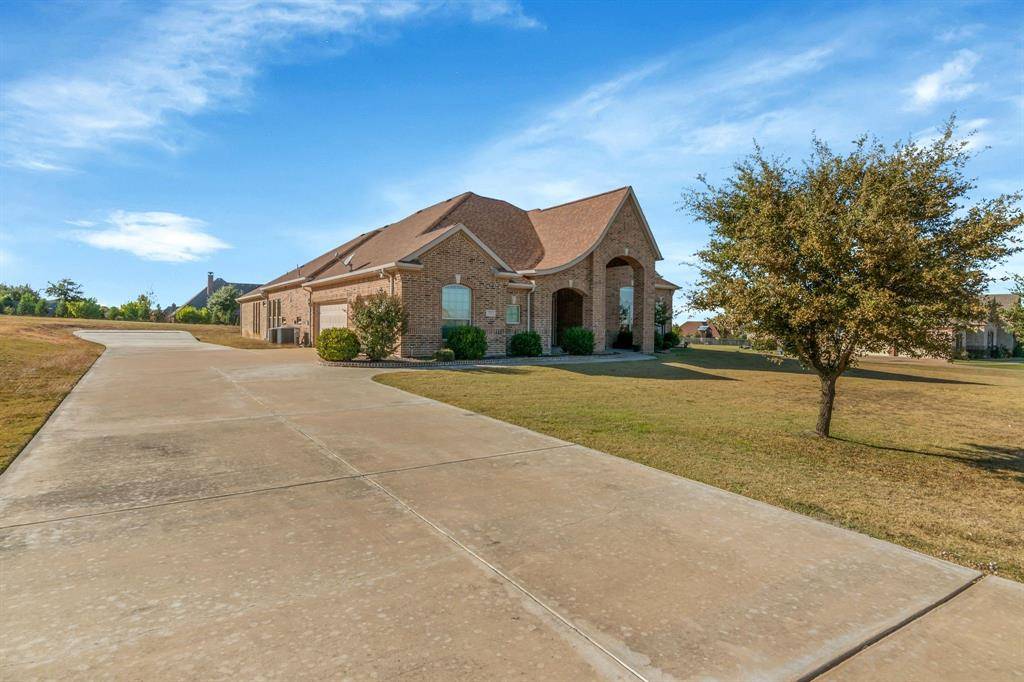 Aledo, TX 76008,235 BearClaw Circle