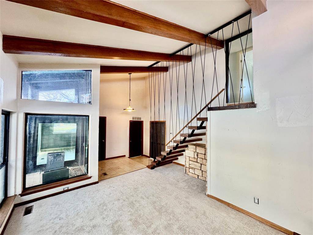 Arlington, TX 76010,2000 Mill Creek Drive