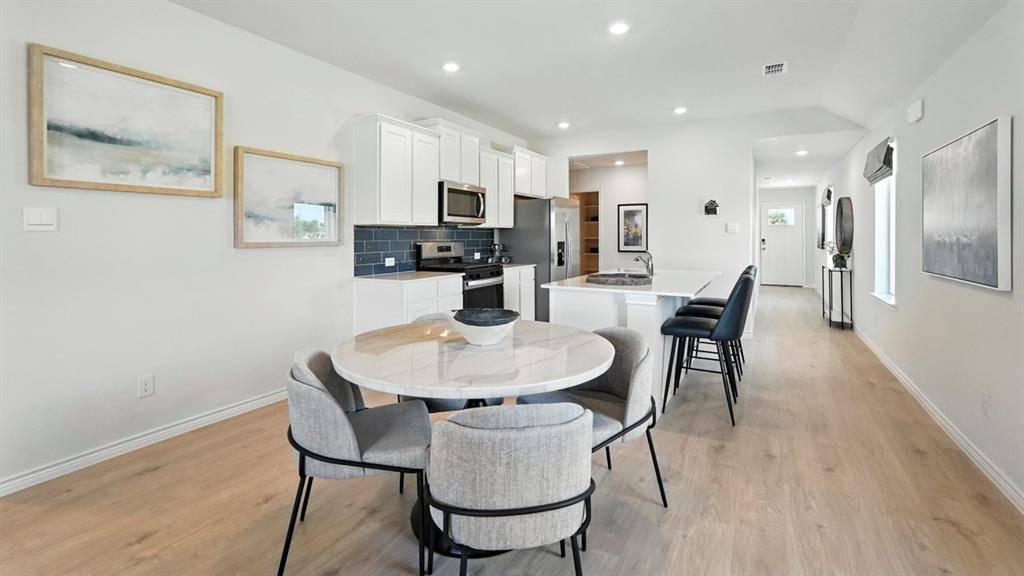 Aubrey, TX 76227,9820 Amalgam Street