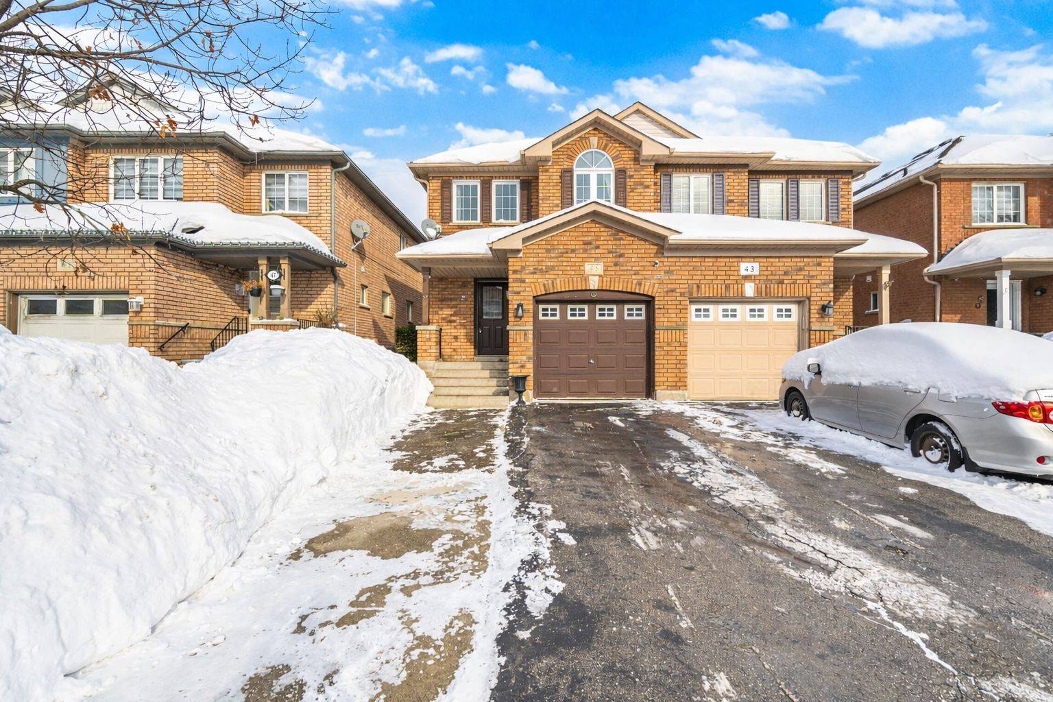 Brampton, ON L6P 1B4,45 Ridgefield CT