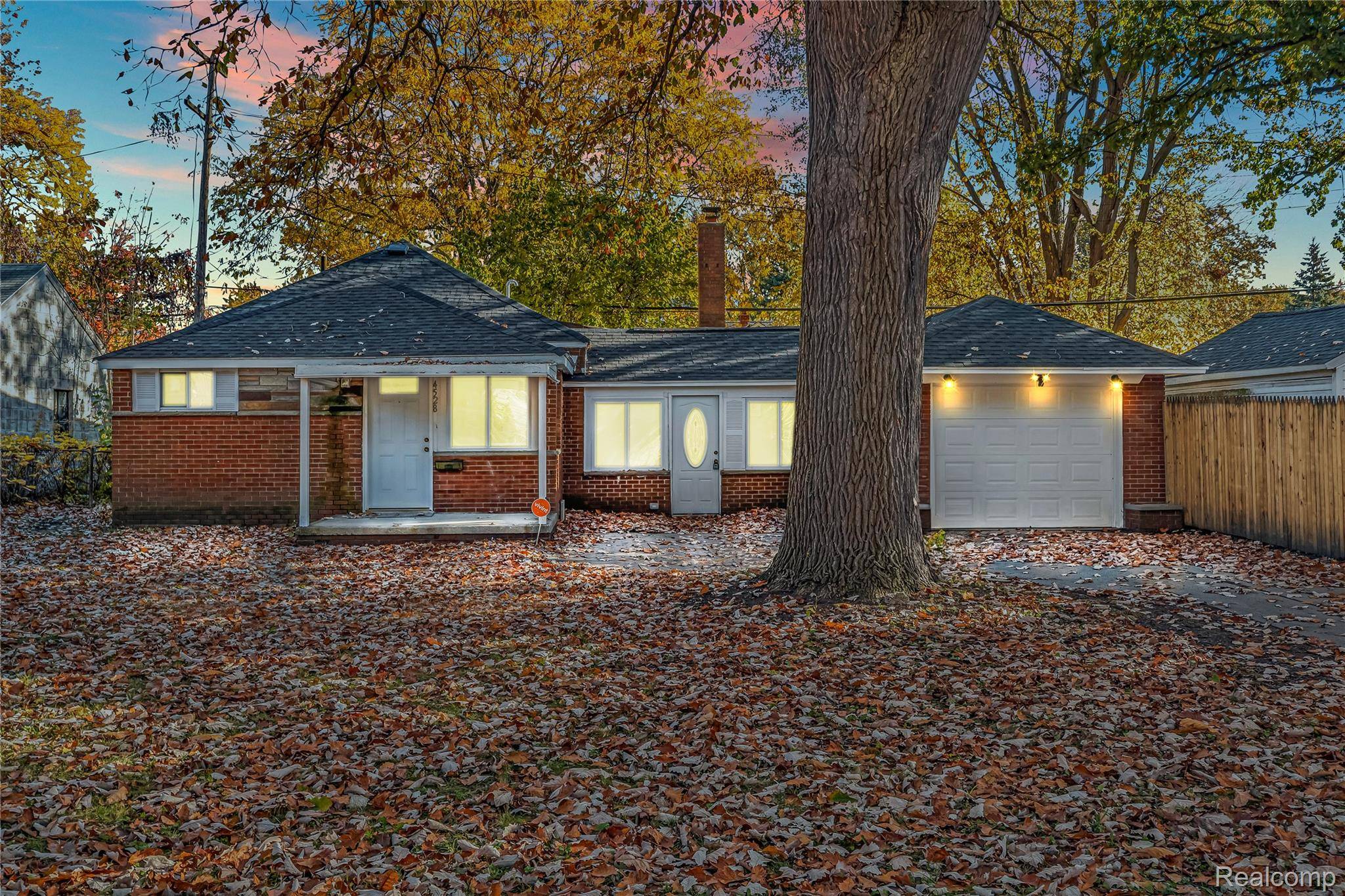 Detroit, MI 48224,4528 Woodhall ST