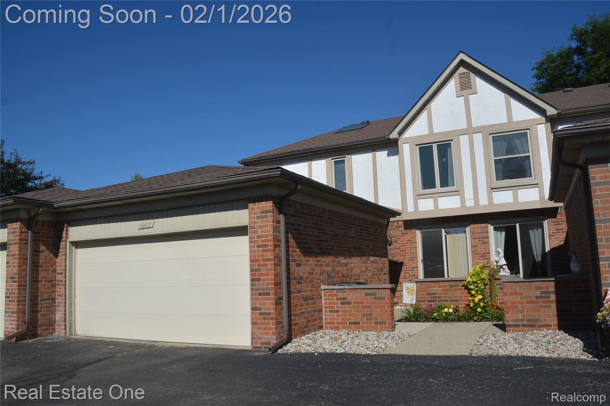 Utica, MI 48315,49617 Hamilton CT #28