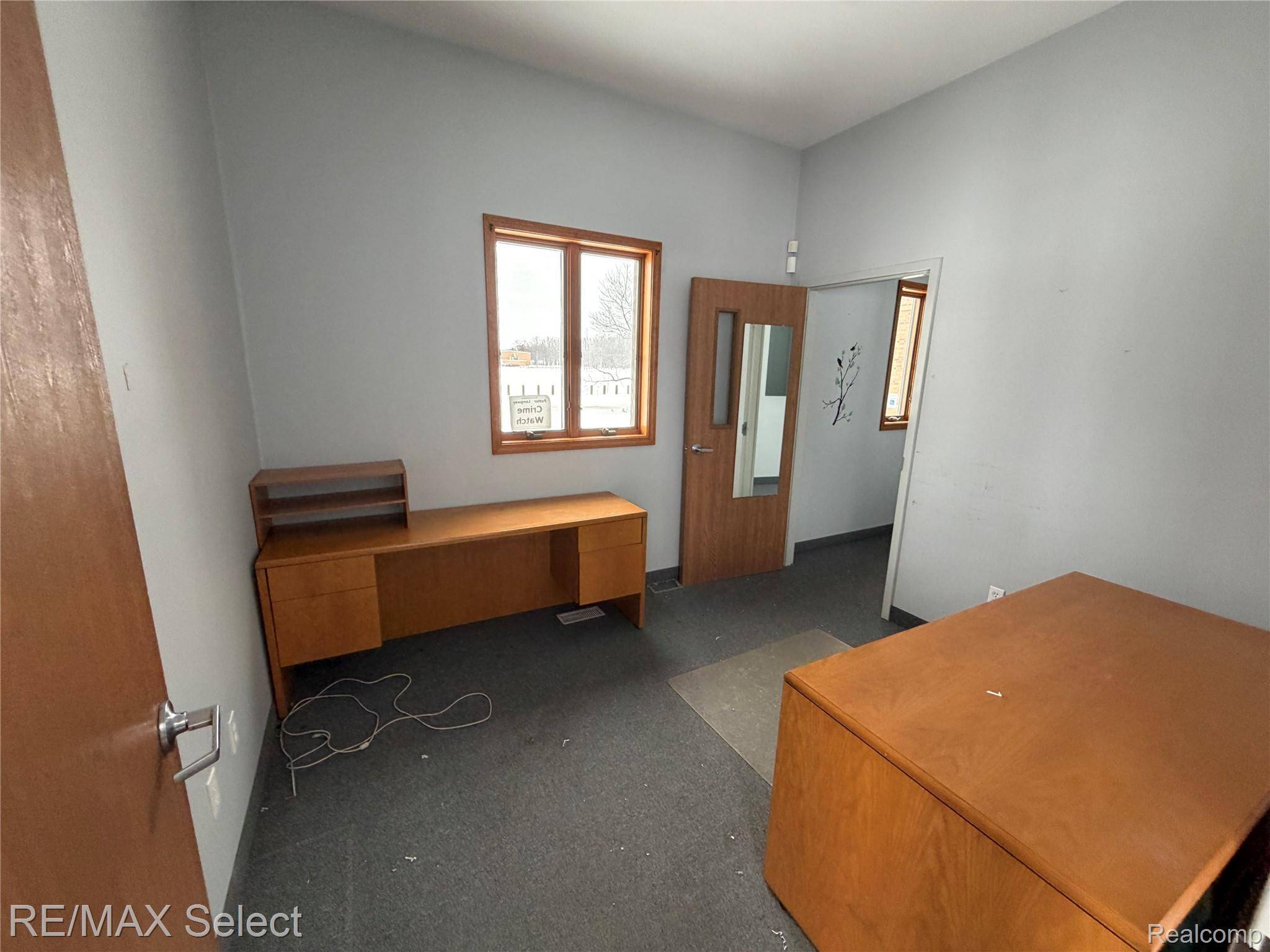 3302 Whittier AVE, Flint, MI 48506