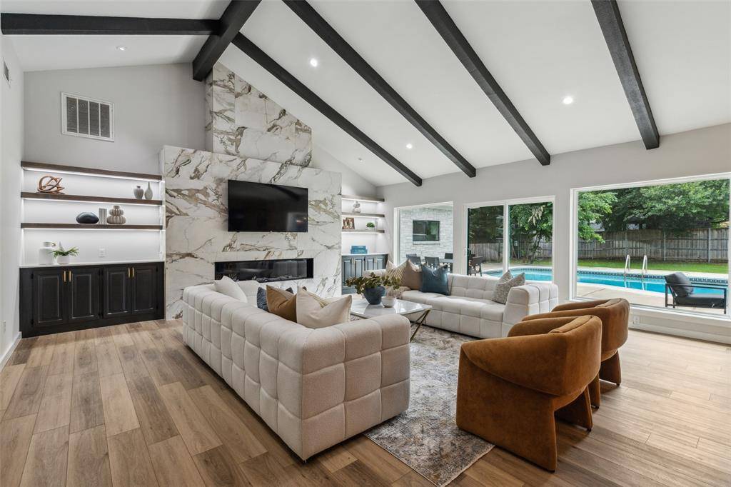 Colleyville, TX 76034,405 Woodbriar Court