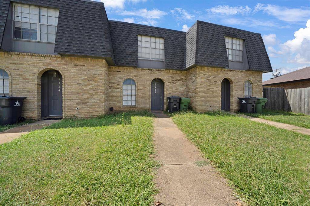 Arlington, TX 76015,2744 Saint George Place