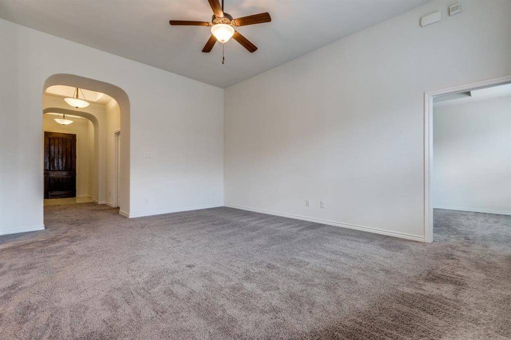 Aubrey, TX 76227,809 Orleans Square