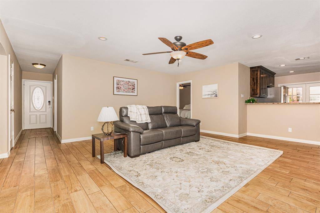 Bedford, TX 76021,2704 Shady Grove Drive