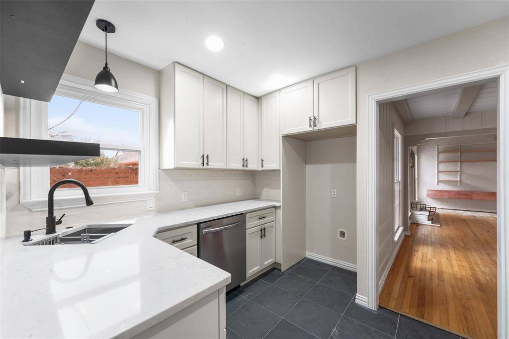 Dallas, TX 75208,311 N Tennant Street