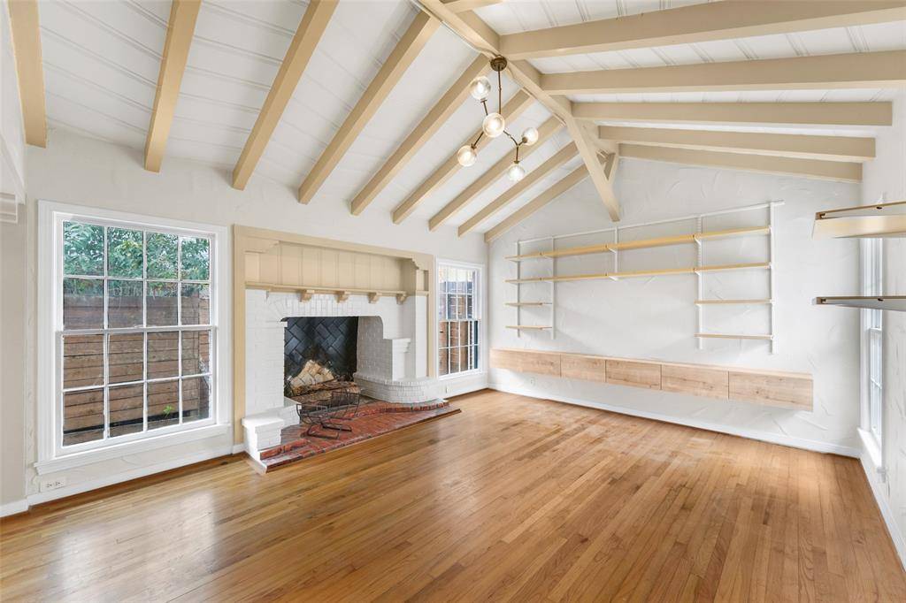 Dallas, TX 75208,311 N Tennant Street