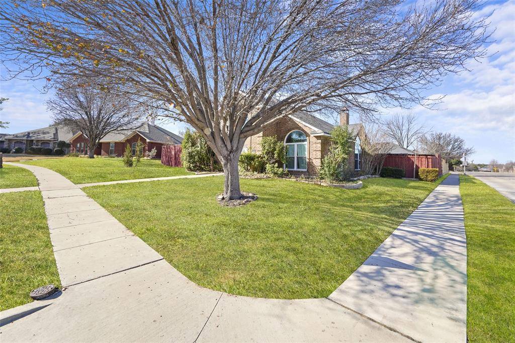 Lewisville, TX 75067,2044 Hillshire Drive