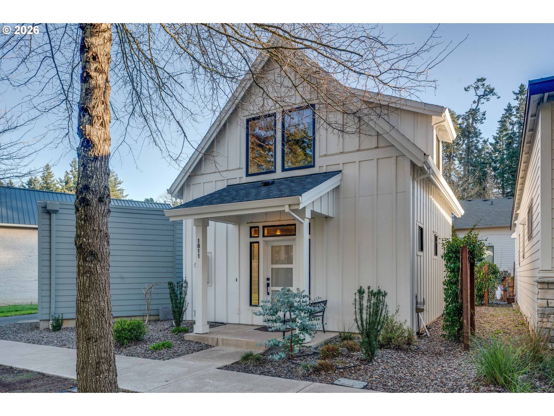 1811 COUSTEAU LOOP SE, Salem, OR 97302