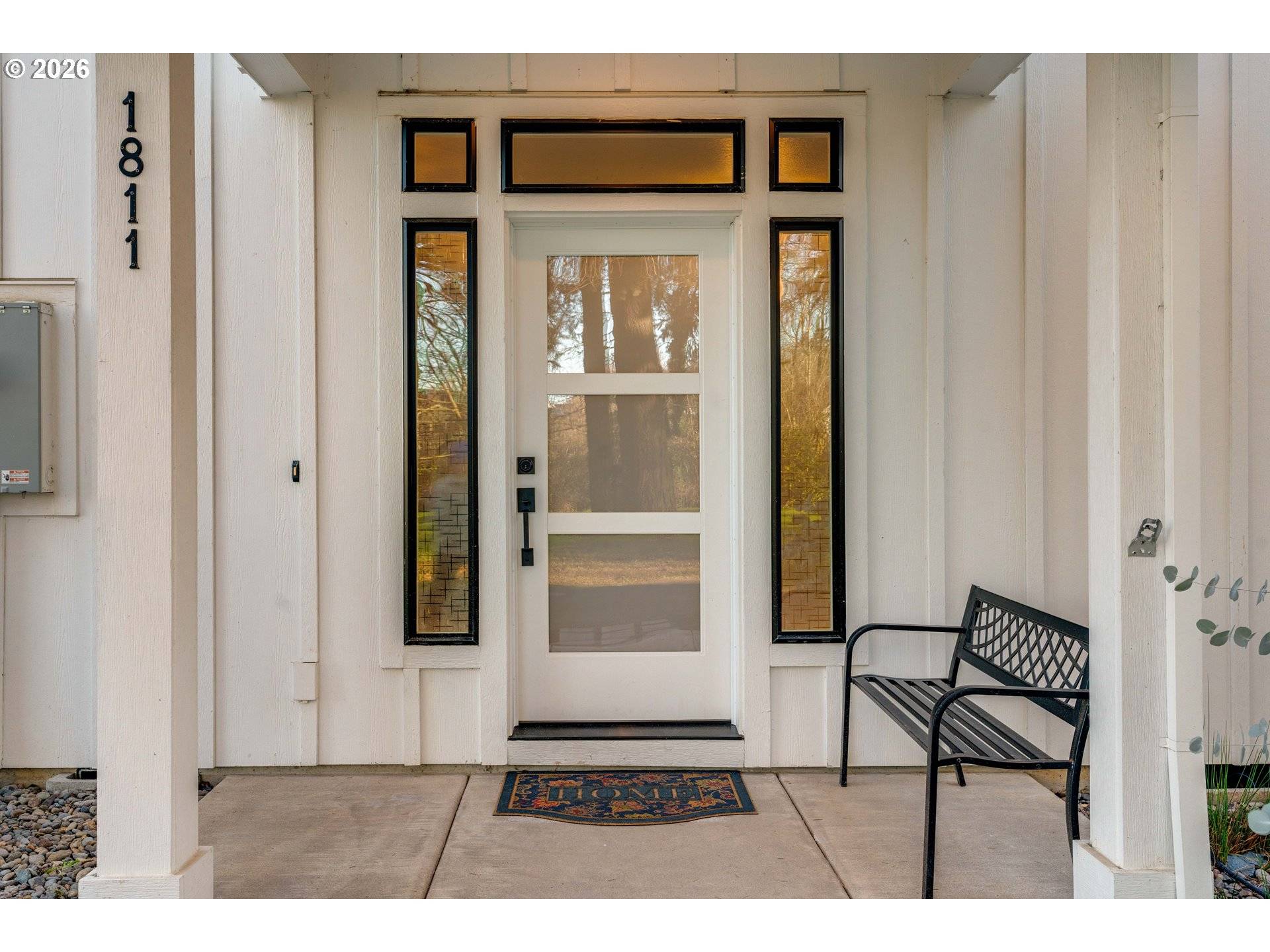 1811 COUSTEAU LOOP SE, Salem, OR 97302