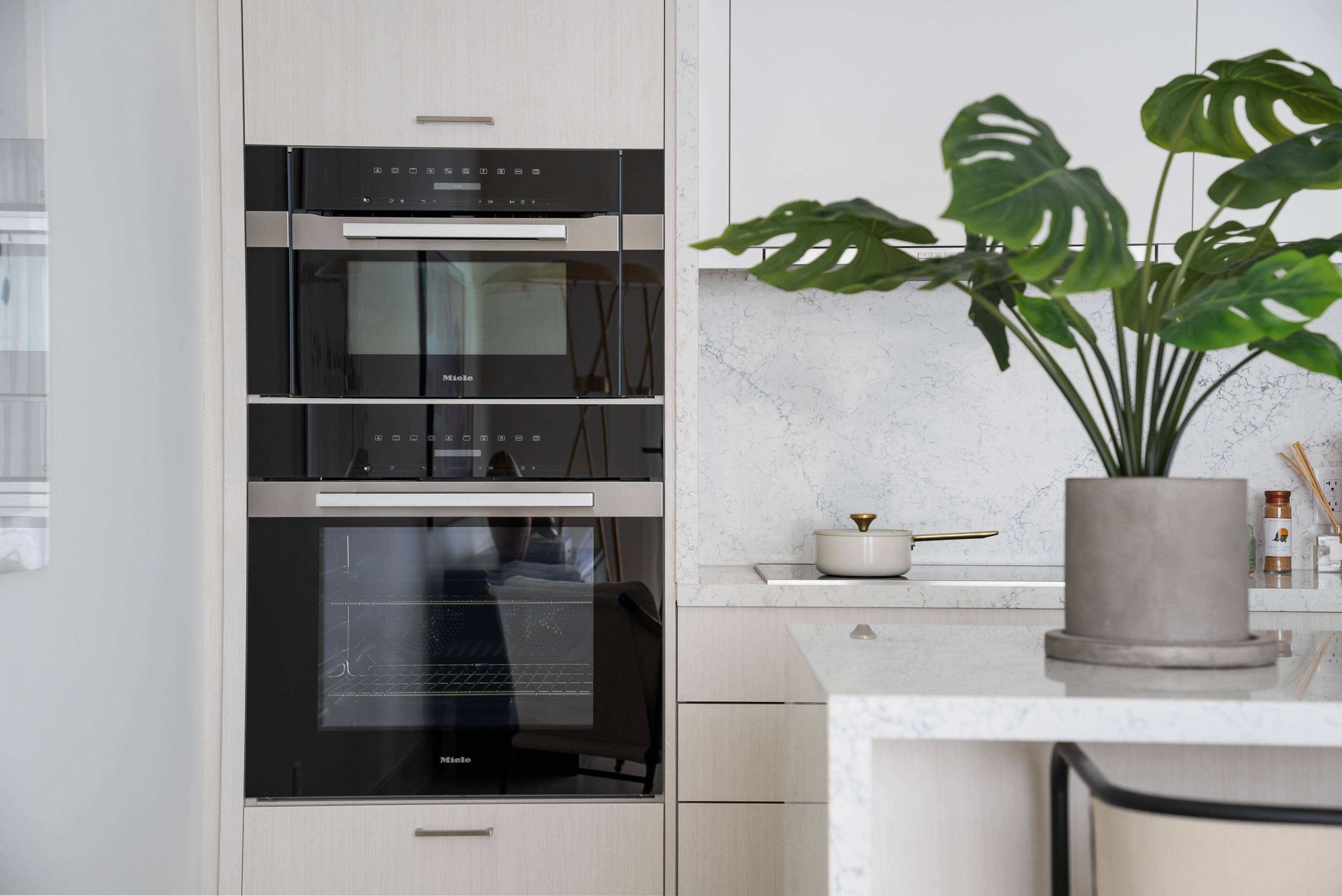 Toronto W08, ON M9A 3T6,259 The Kingsway N/A #TH121